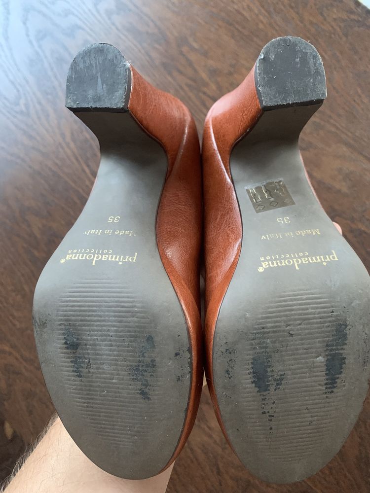 Брендові жіночі туфлі  Primadonna  Італія . Розмір 36