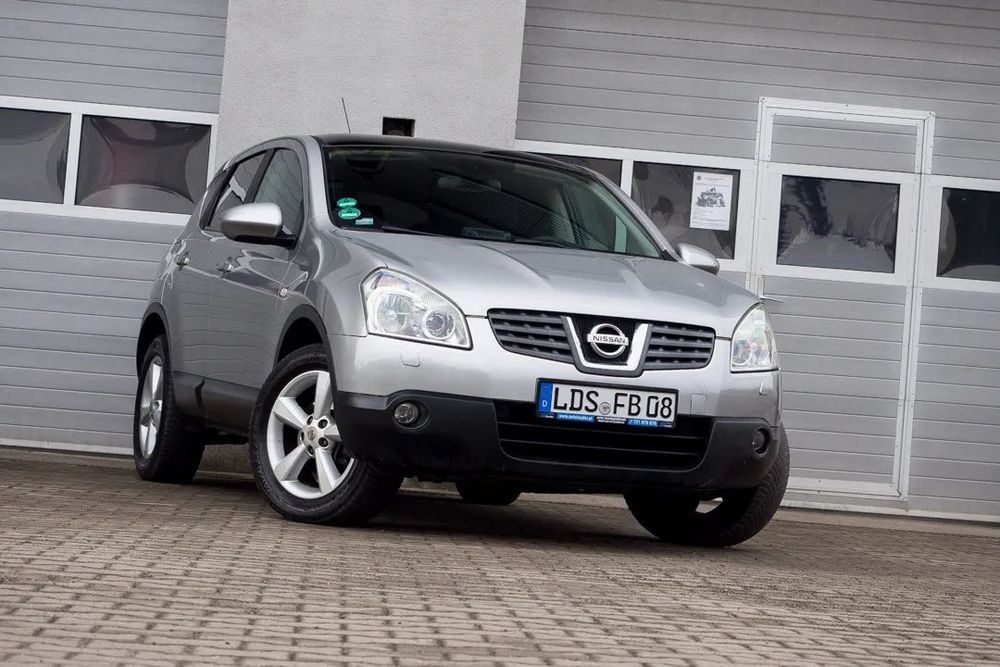 Nissan Qashqai 2.0 140KM 4X4 Klimatronic Alufelgi Navi Kamera Panorama Opłacony GWARA