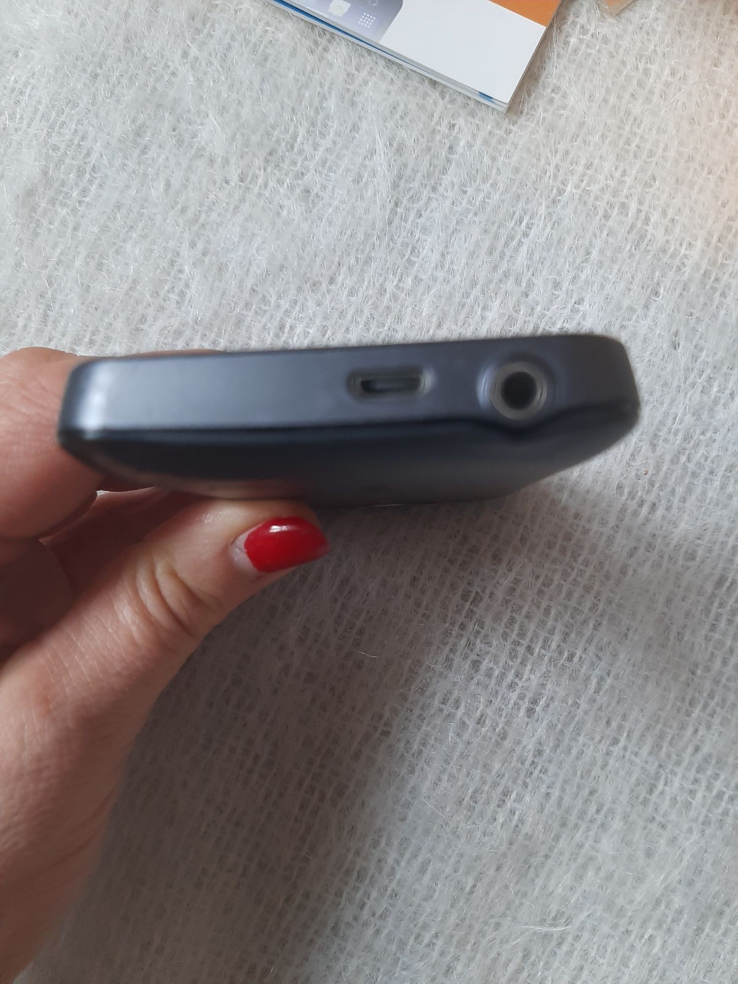 Smartfon Yes eclipse 4 G, sprawny, jedynie bateria uszkodzona