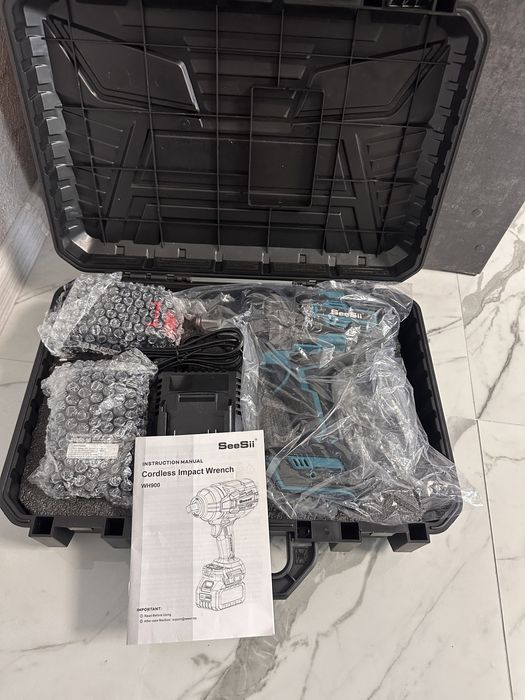 Акумуляторний ударний гайковерт seesi