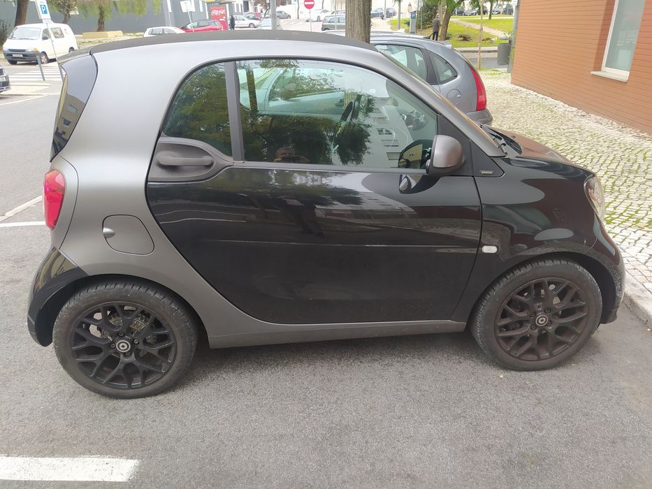 Smart praticamente novo