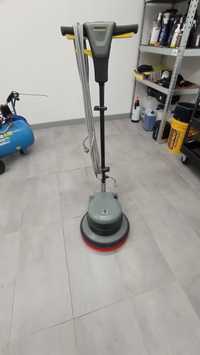 Szorowarka Karcher BDS 33/190C