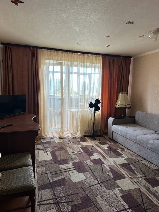 Квартира подобово, Лозова