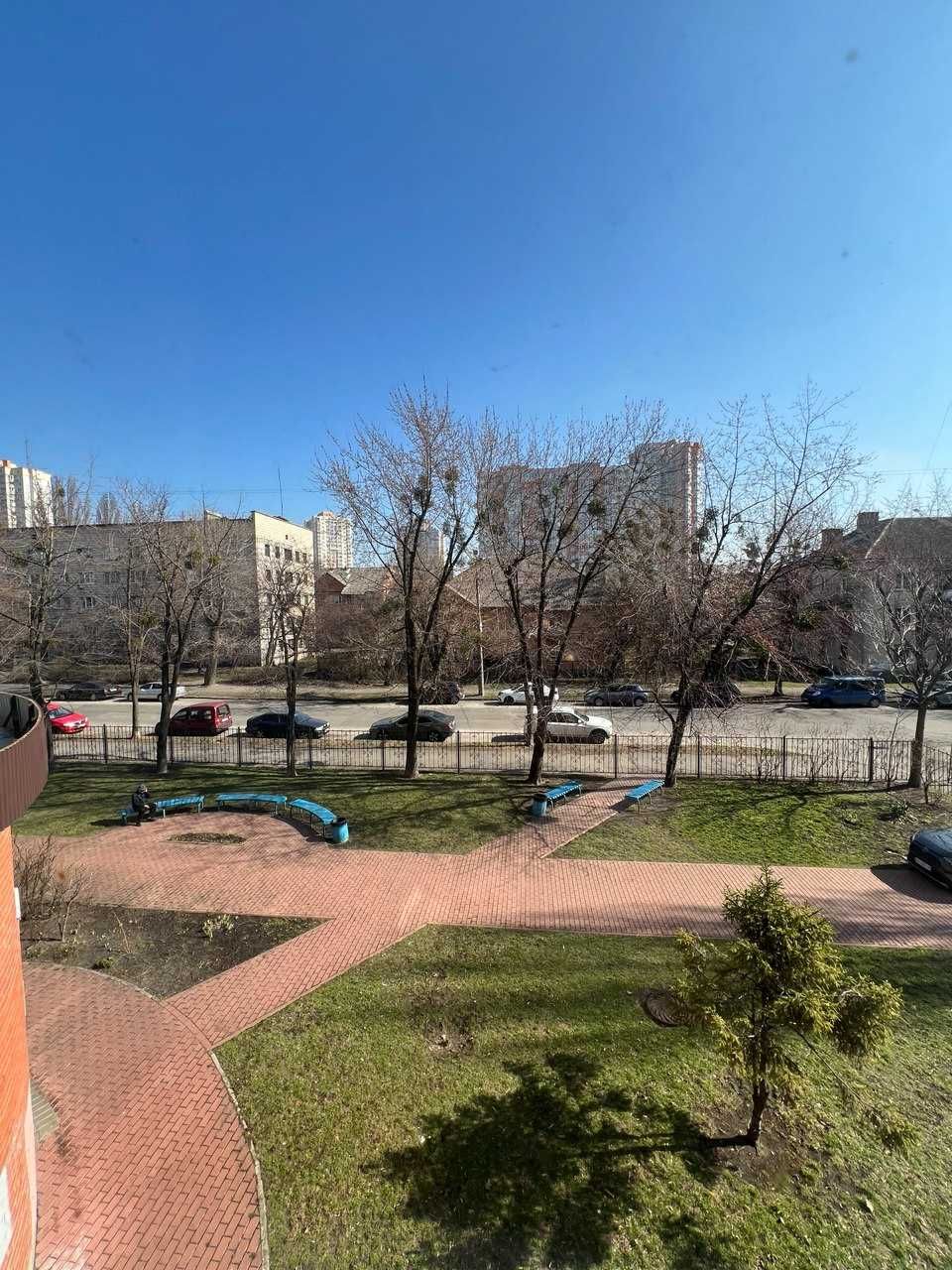 Від власника, 2к квартира, 66 м2, метро Дарниця, вул. Лазаревського