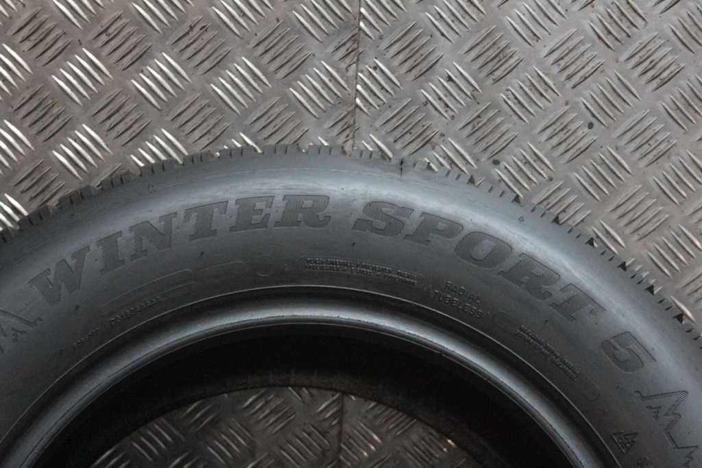215/65/16 Dunlop Winter Sport 5  215/65 R16 98H