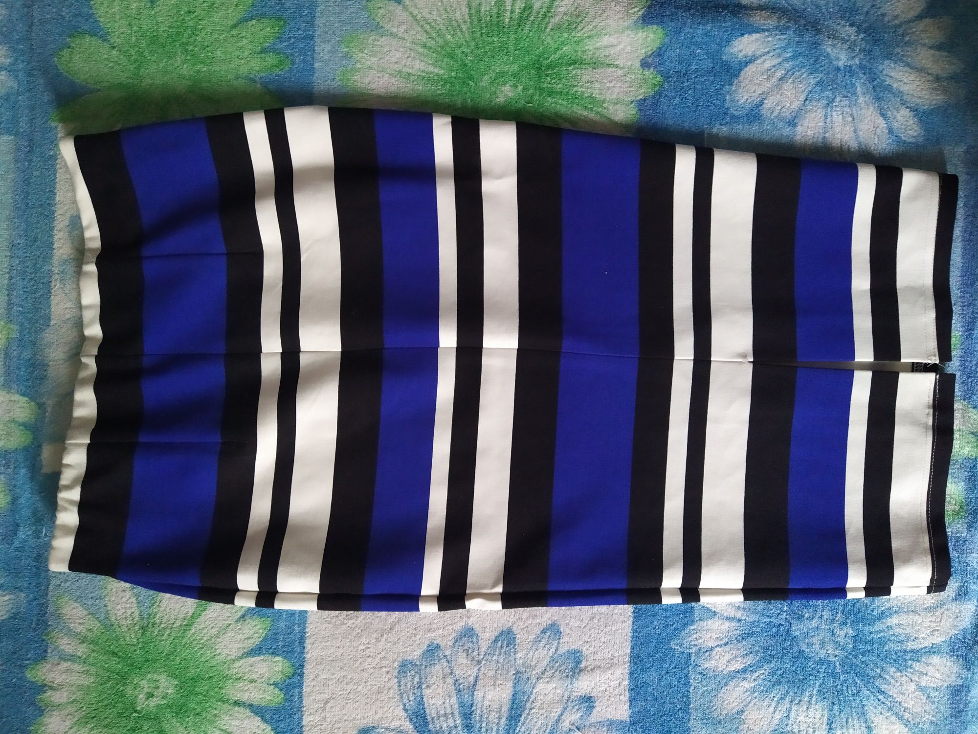 Юбка карандаш bikbok xs