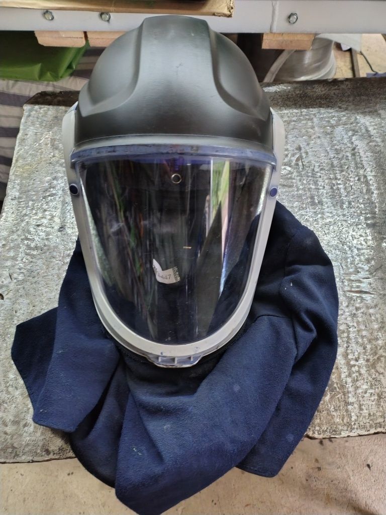 Przyłbica Versaflo m-400 3M nagłowie maska kask adflo