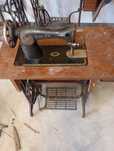 Máquina de costura singer