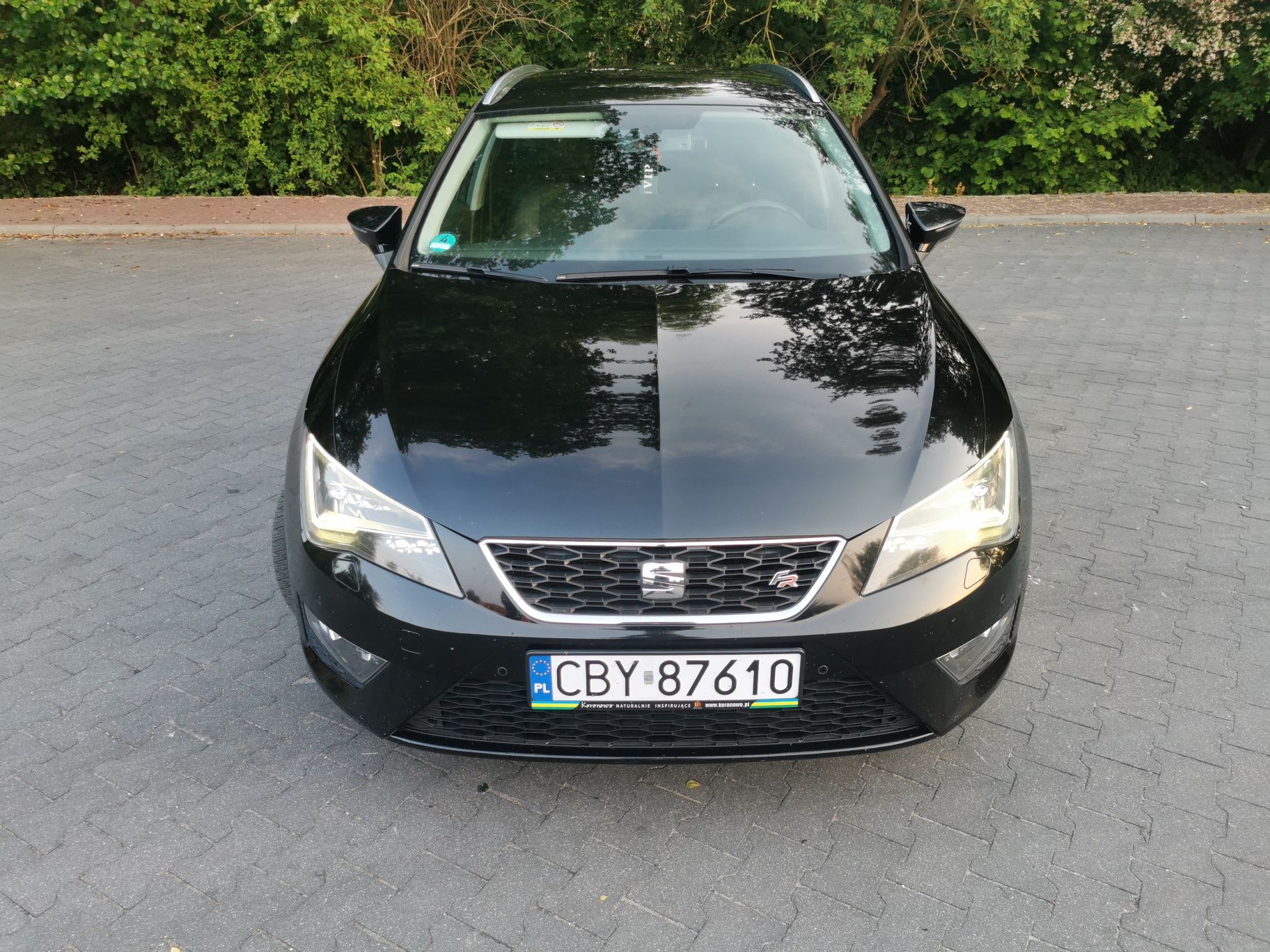 Seat Leon FR 2.0 TDI Sprowadzony Zarejestrowany 

Wersja wyposażenia F