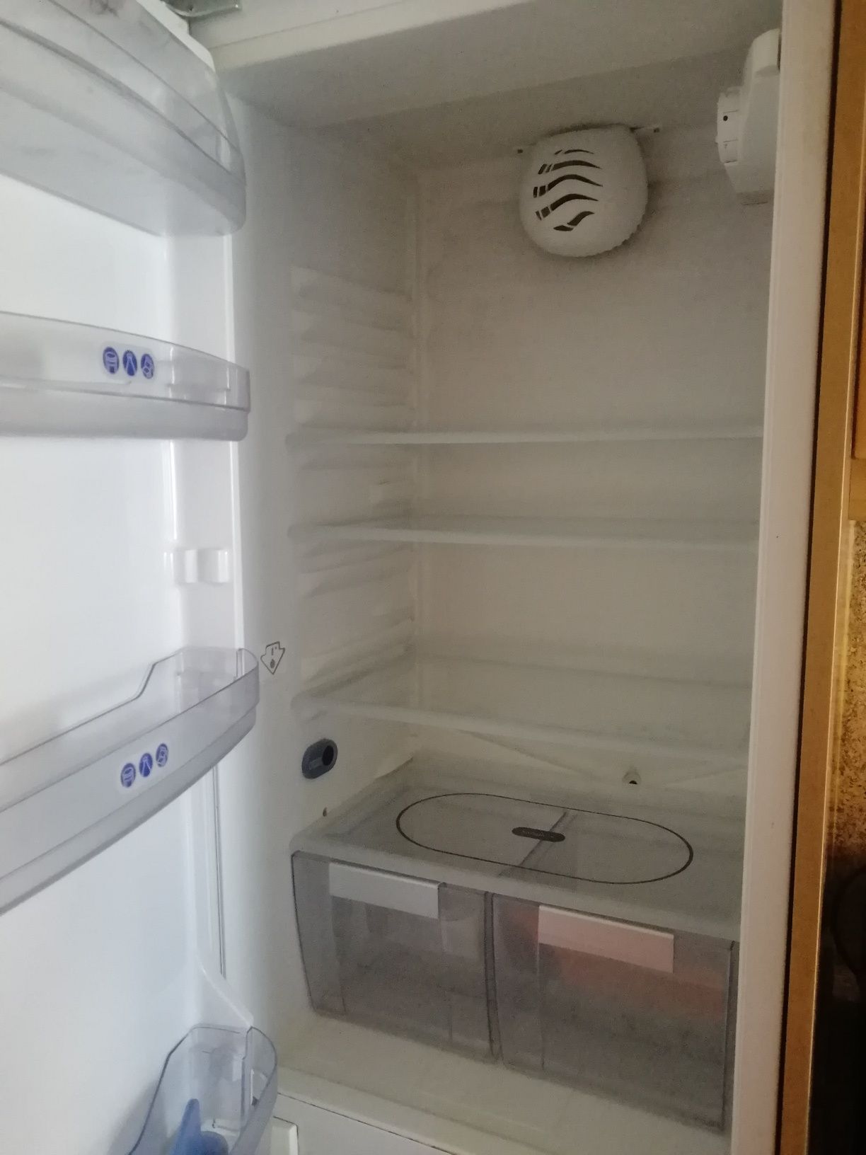 Frigorífico Whirlpool de encastrar