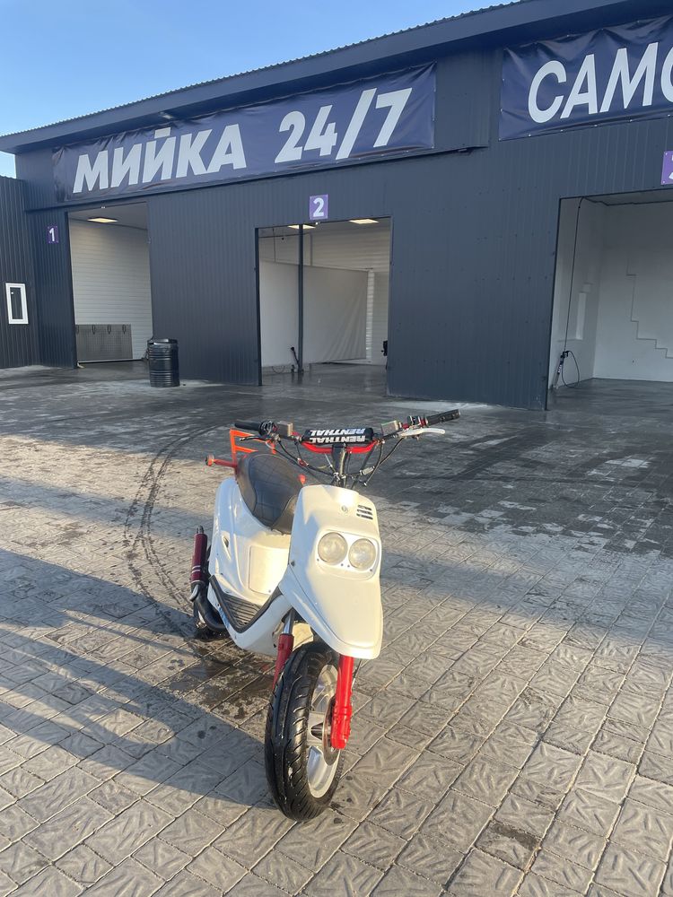 Продам yamaha bws, доки