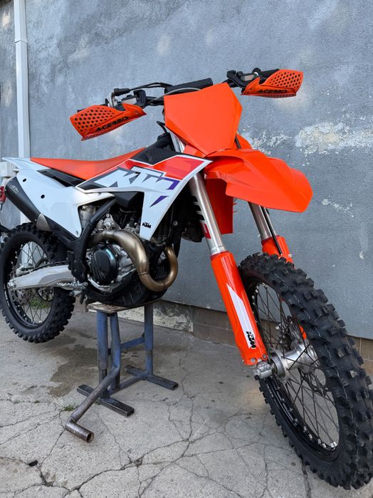 KTM SX-F 450 (2023) Jak novy