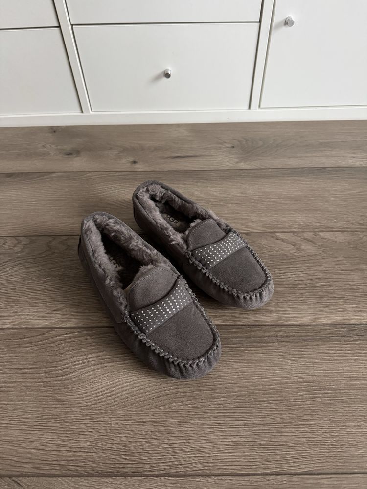 UGG Dakota жіночі мокасини оригінал 38р