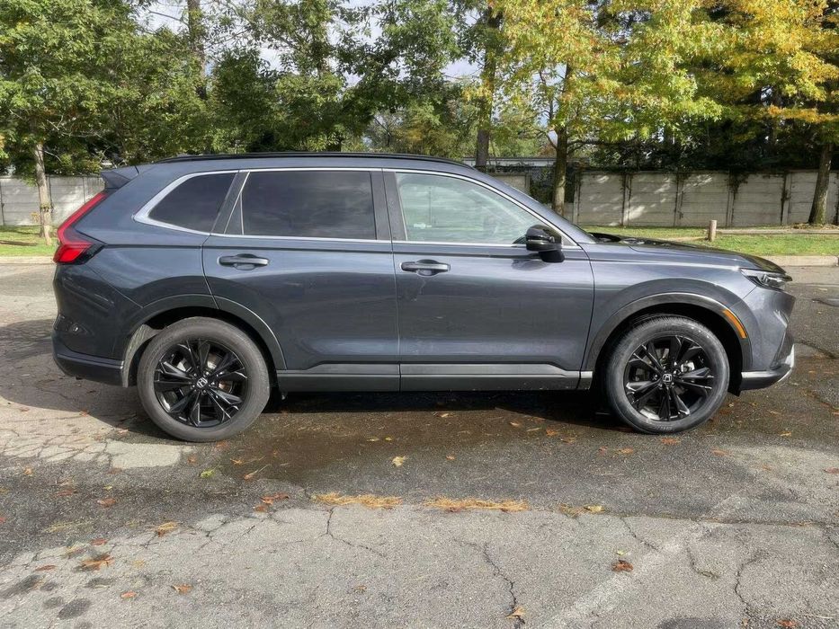 Honda CR-V Hybrid Sport Touring      2023