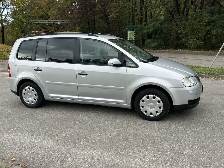 Супер Стан‼️VW Touran 2006рік 7місць в Києві не розмитнений