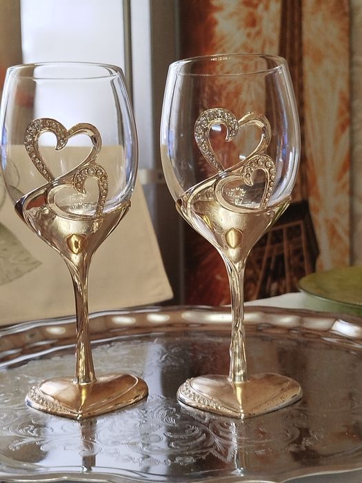 Свадебная пара бокалов