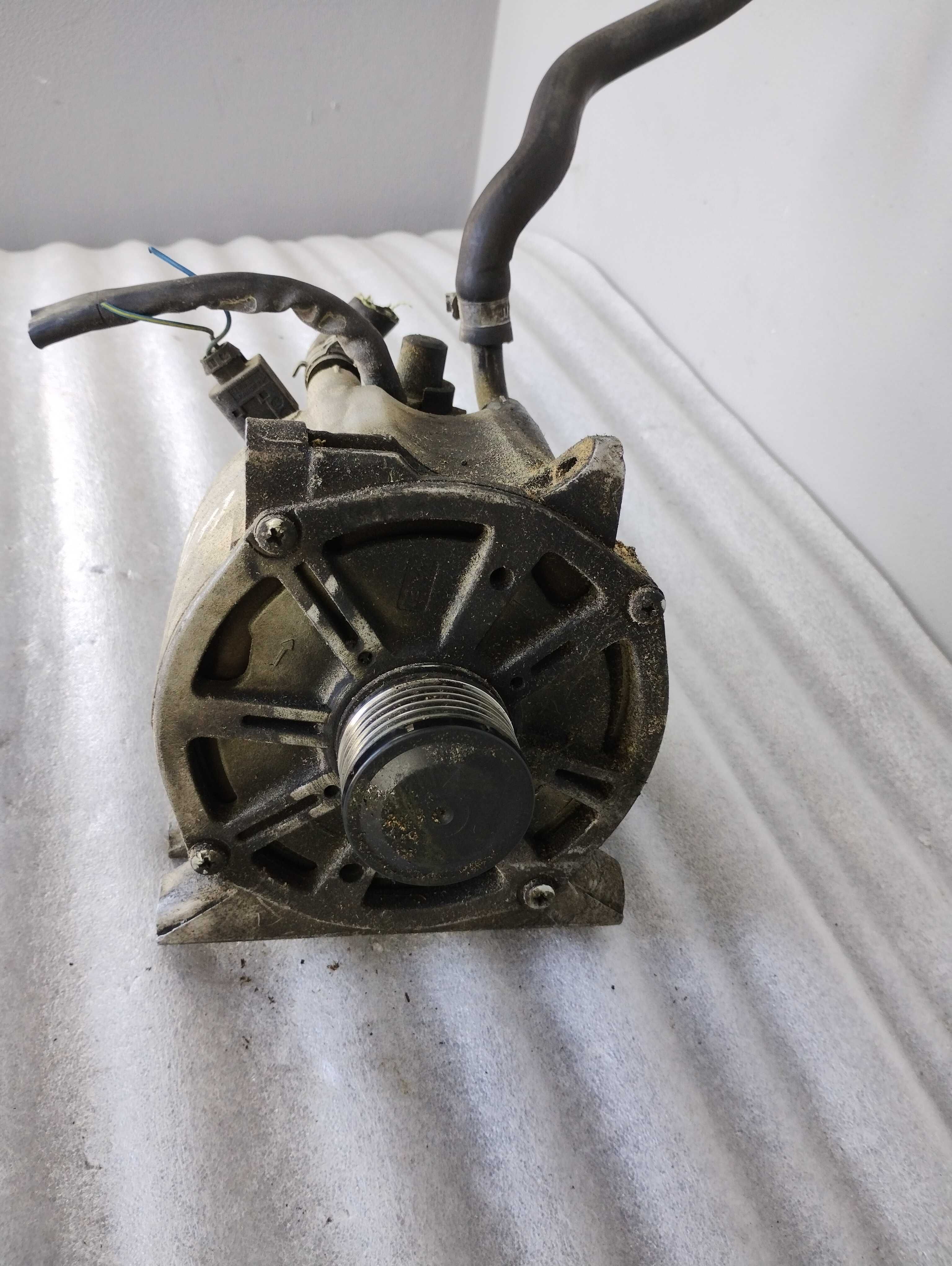 Alternator wodny Mercedes A klasa w169 Valeo