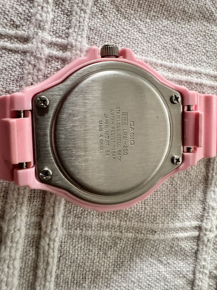 Zegarek Casio dla dziewczynki