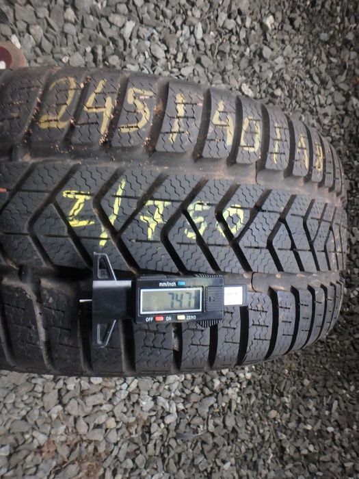 245/40r18 245/40/18 Pirelli Sottozero 3 Winter AO Z/750