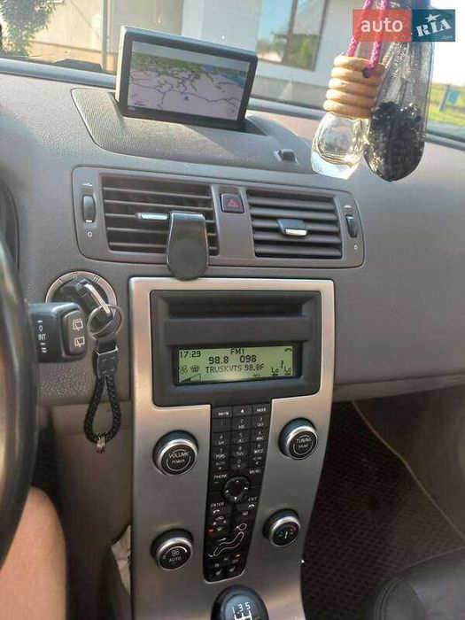 Продам Volvo V50 2009