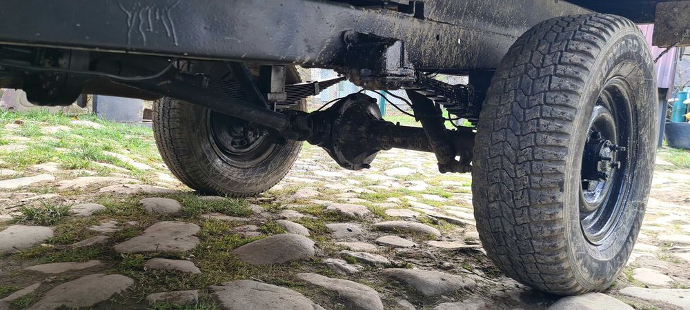 Уаз 452 бортовий