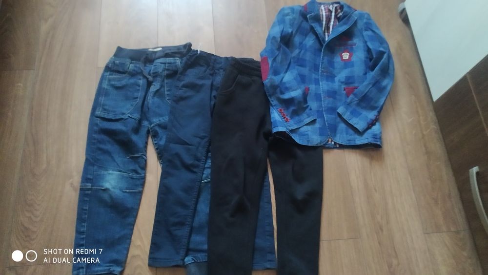 Штани і піджак 140 розмір