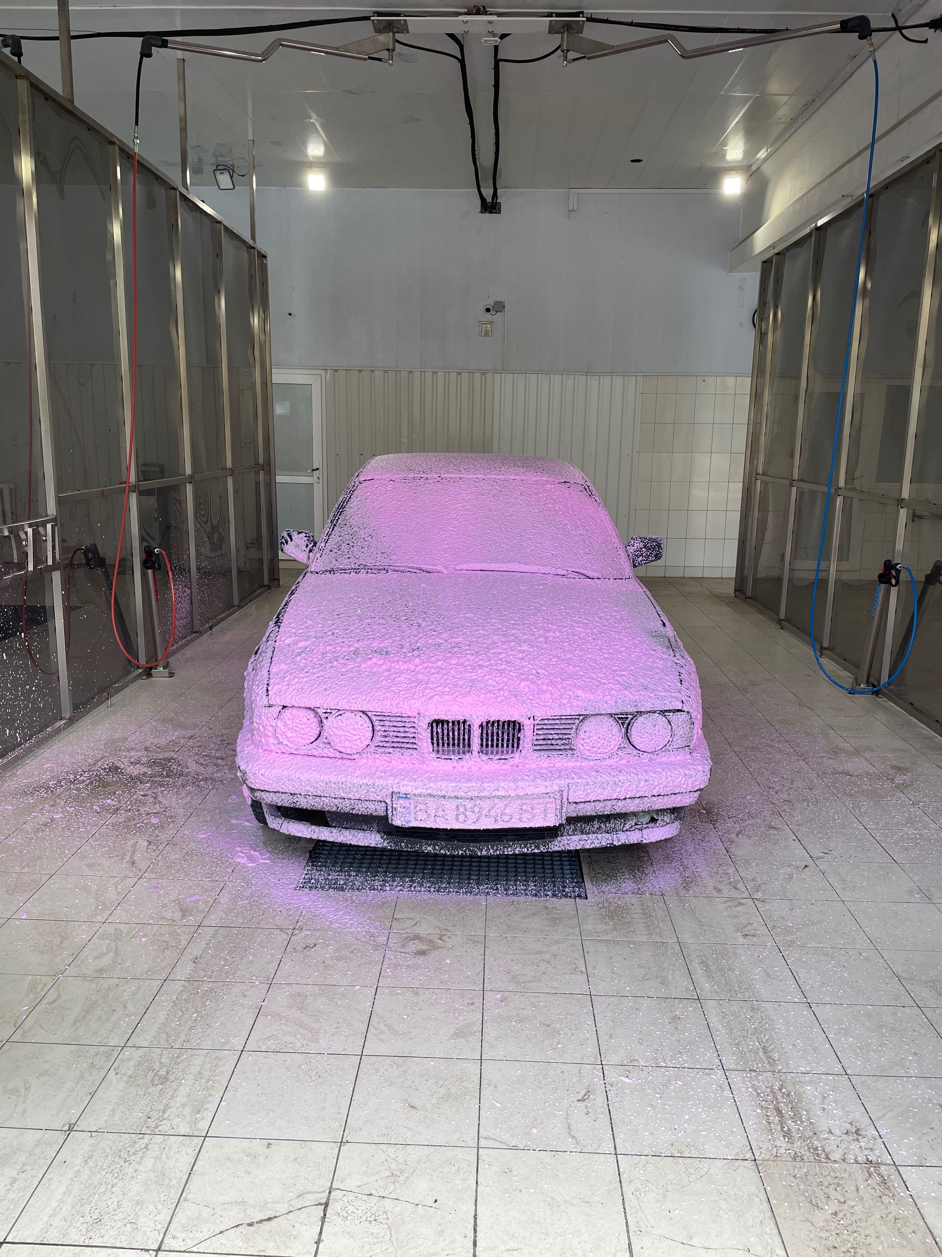 Продам BMW E34 525i