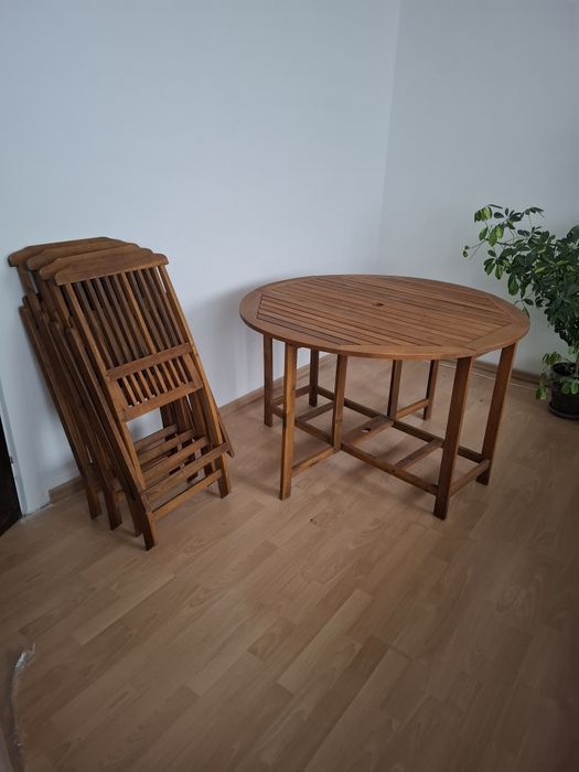 Stół ,krzesła ogrodowe drzewo egzotyczne