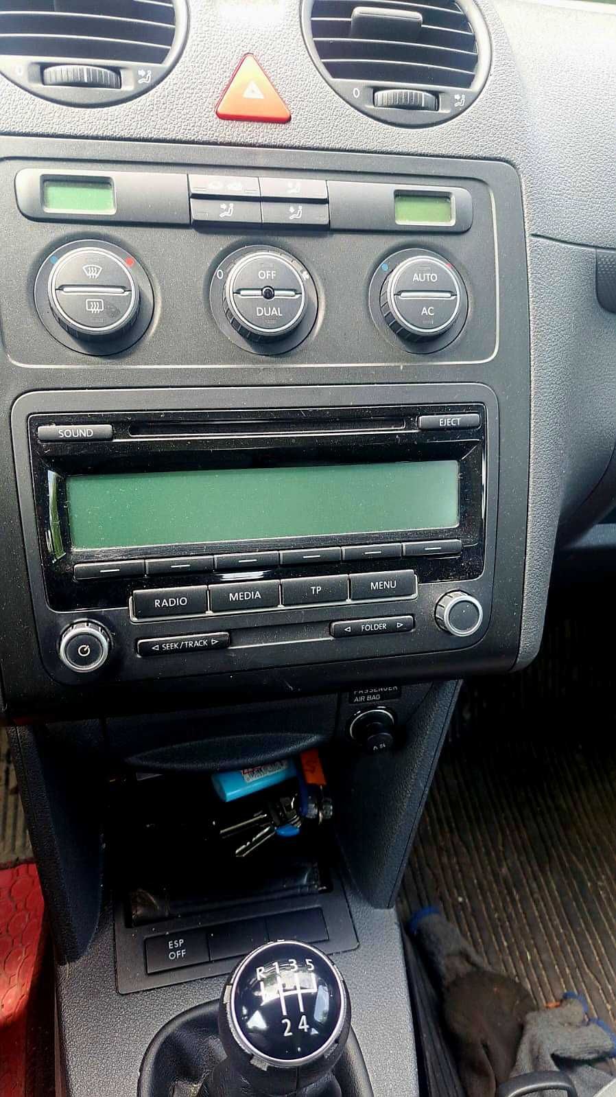 Volkswagen VW Caddy 1.6 MPI !