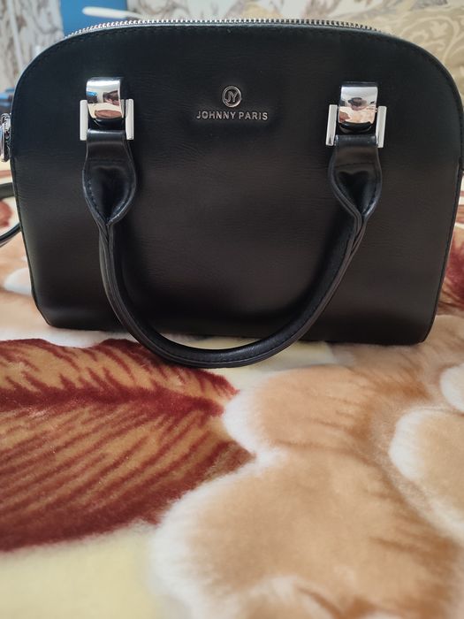 Сумка в новому стані