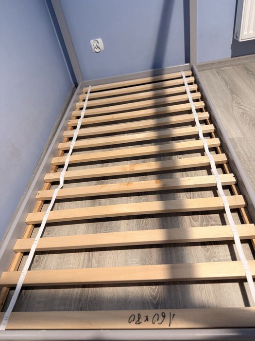 Łóżko dla dziecka domek