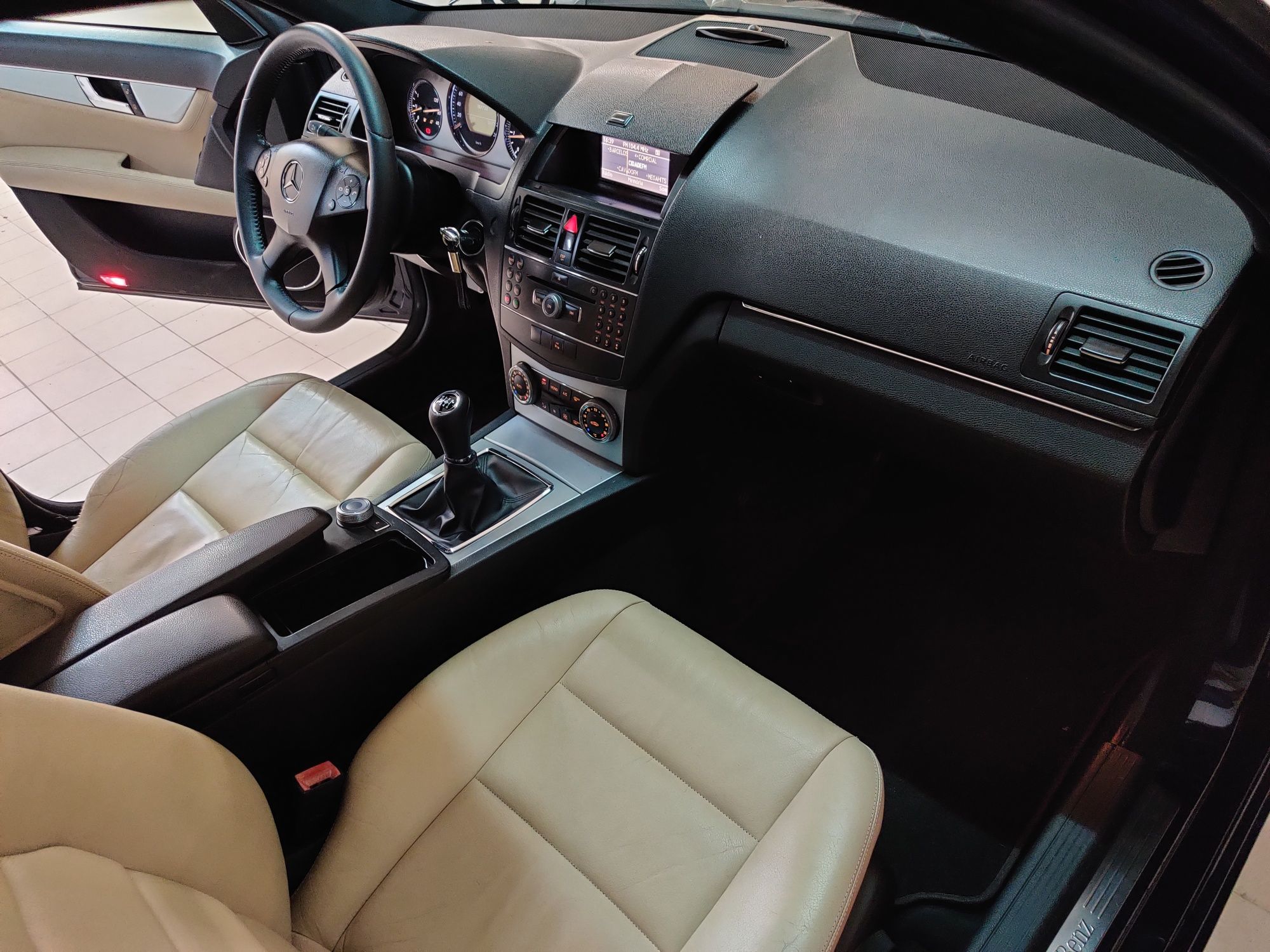 Mercedes Benz C220 CDI Avantgarde Nacional