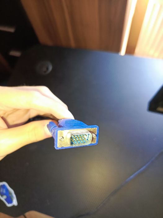 Sprzedam monitor za 200 zł hp