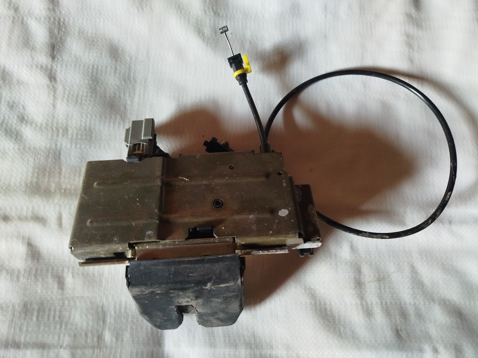 Замок багажника замок ляди Вольво хс90 Volvo XC90