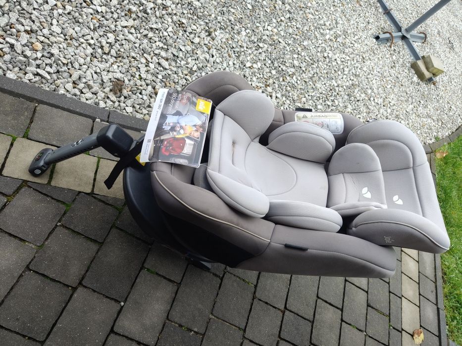 Fotelik obrotowy Joie 360, wkładka dla niemowląt, isofix