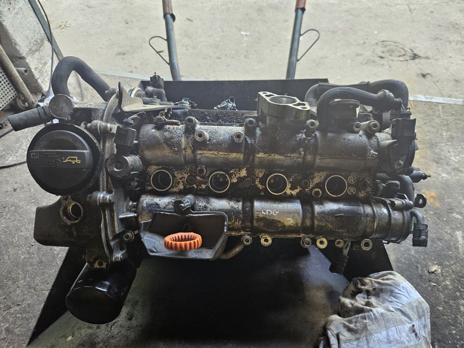 Silnik VW Touran 1.4TSI 2014r kod CDG uszkodzony