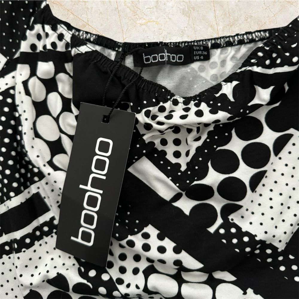 Crop-top w geometryczne wzory, boohoo, S