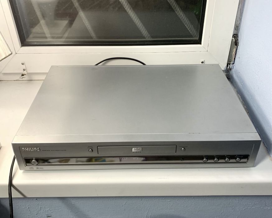 Продам Видеоплеер Philips DVD 634 Video Player Відеоплеєр