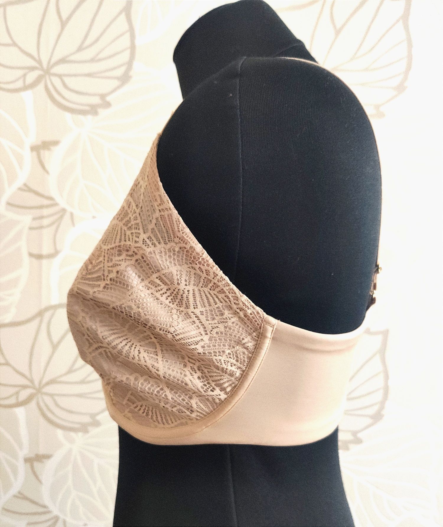 Бюстгальтер  новий для великих грудей M&S 80 G/36DDD.