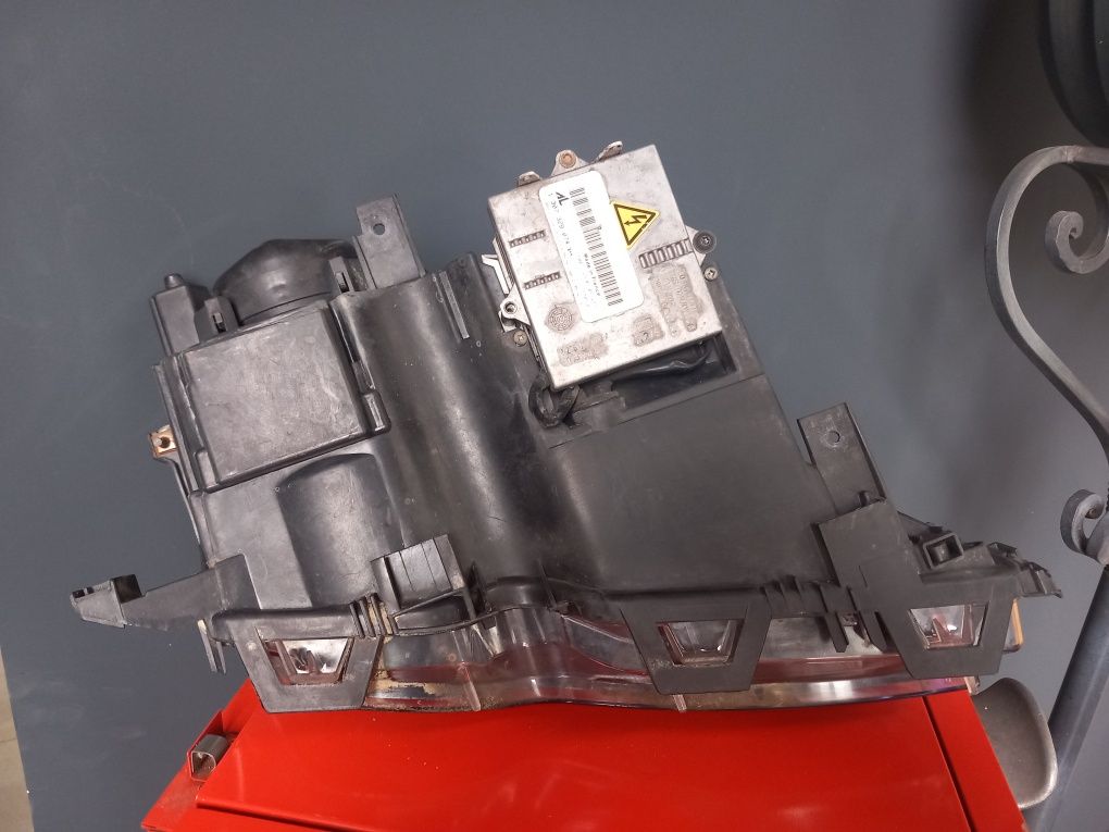 Ótica esquerda BMW Série 3 E46
