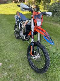 Ktm exc-f 450.