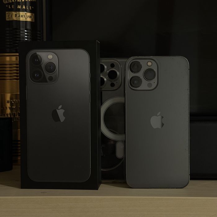 iPhone 13 Pro Max 128gb stan bardzo dobry + etui