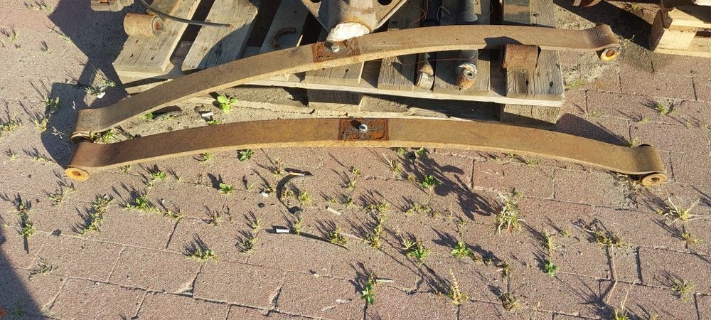 Resor tylny Iveco Daily 35S 06-14r