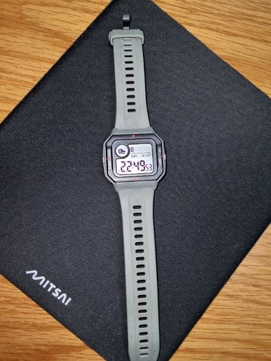 2 relógios Amazfit, semi-novos