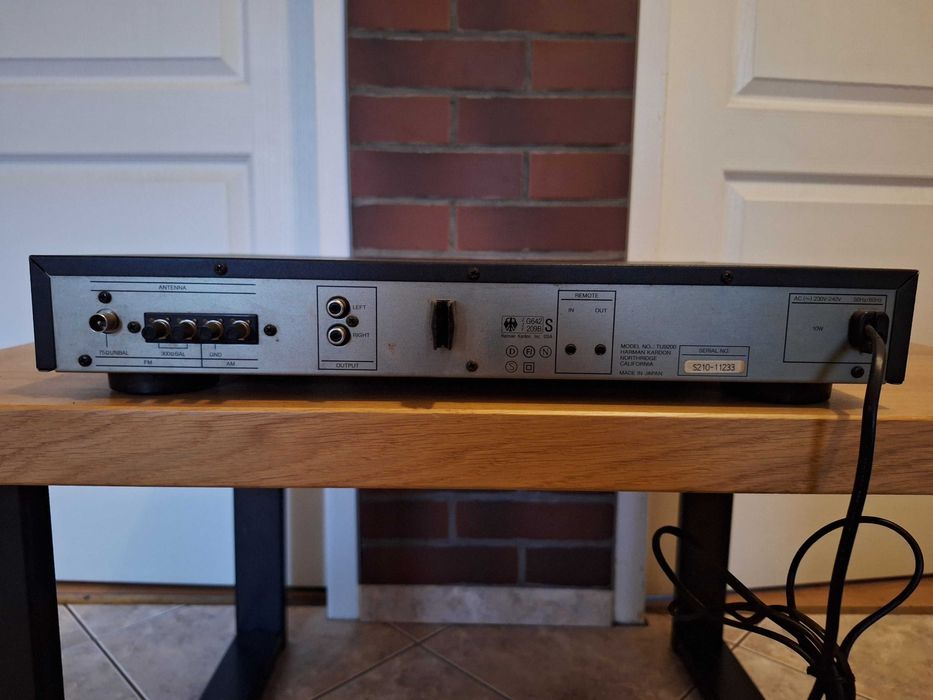 tuner harman kardon TU9200