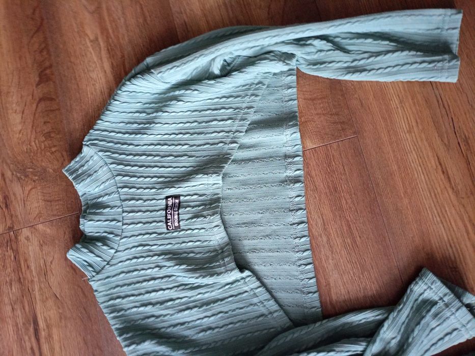 Sukienka dla dziewczynki rozmiar 134