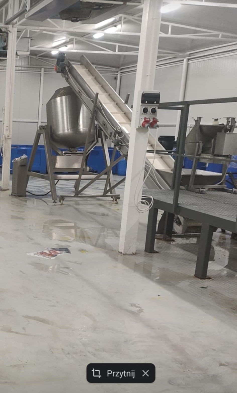 Linia produkcyjna do produkcji surówek i kapusty kiszonej