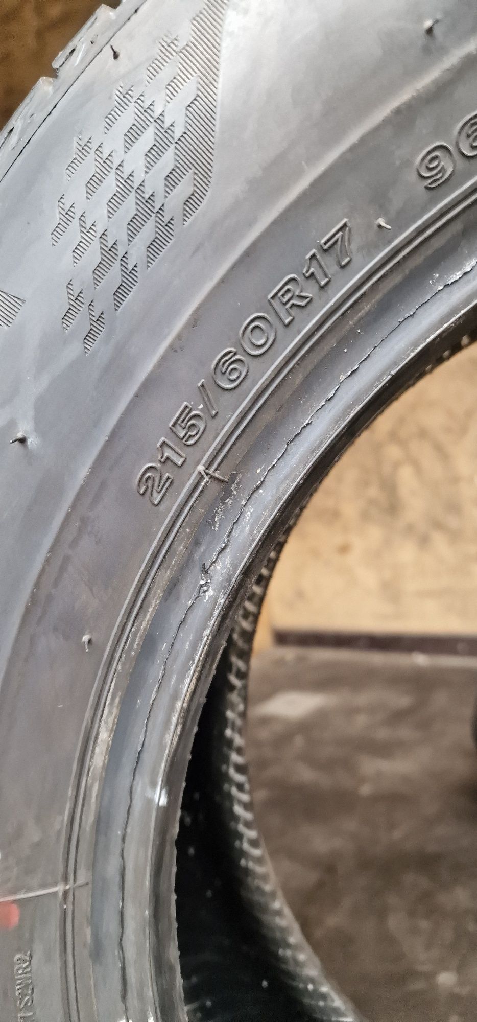 Opony Letnie Nowe-Demo R17 215/60-2szt-Montaż-Bridgestone-22rok