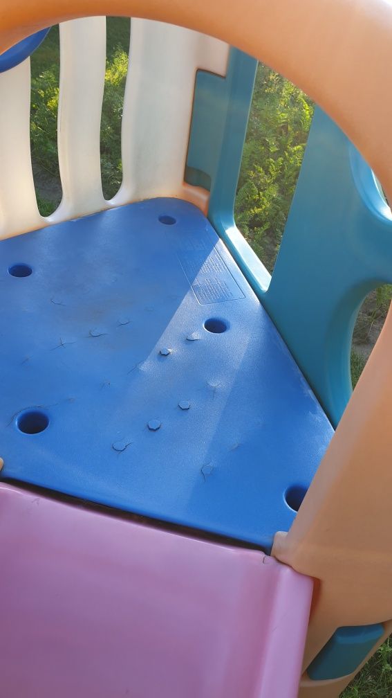Zjeżdżalnia ogrodowa Little tikes