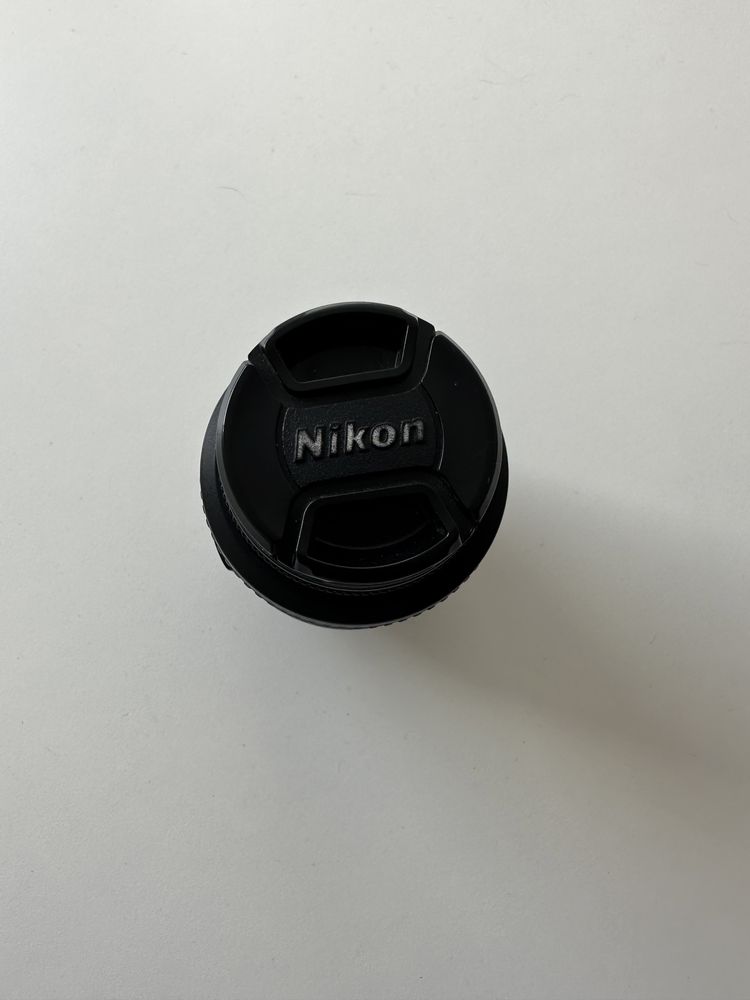 Obiektyw Nikkor nikon 18-55 mm